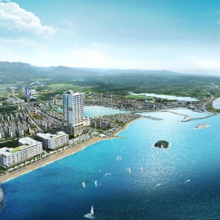 Sokcho Chonpines Beach Hotel Exterior photo